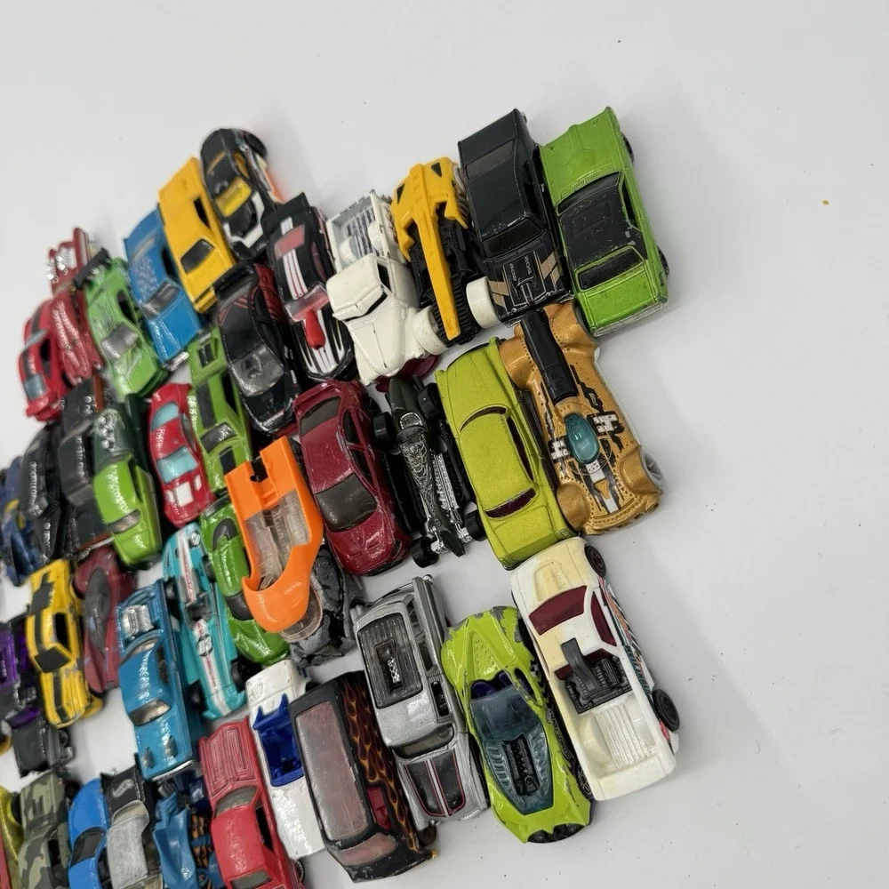 Hot Wheels Diecast Car‎ Lot Of 47 Mattel 2000s 1:64 Mixed Models Toy Cars VTG